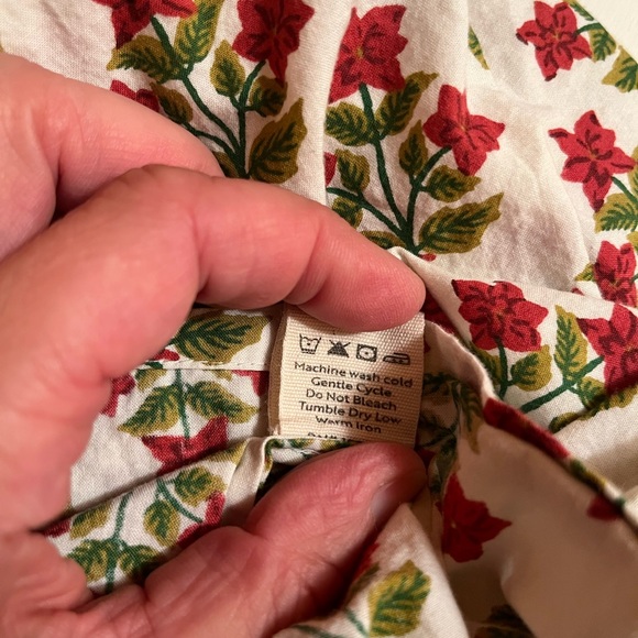 Printfresh Pretty Dress in Poinsetta Nightgown - Picture 7 of 7